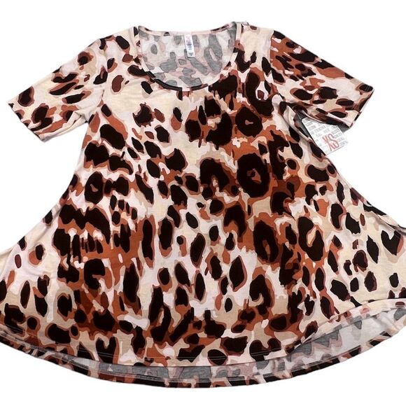 LuLaRoe Tops - Vintage Y2K Rare LuLaRoe Leopard Animal Print Perfect Tee XS